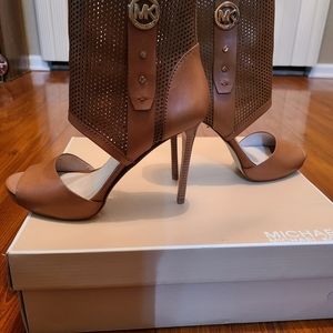 Michael Kors Heels; Daria Bootie
